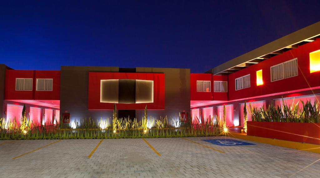 Eurosuites Oceania - Adults Only メキシコシティ エクステリア 写真