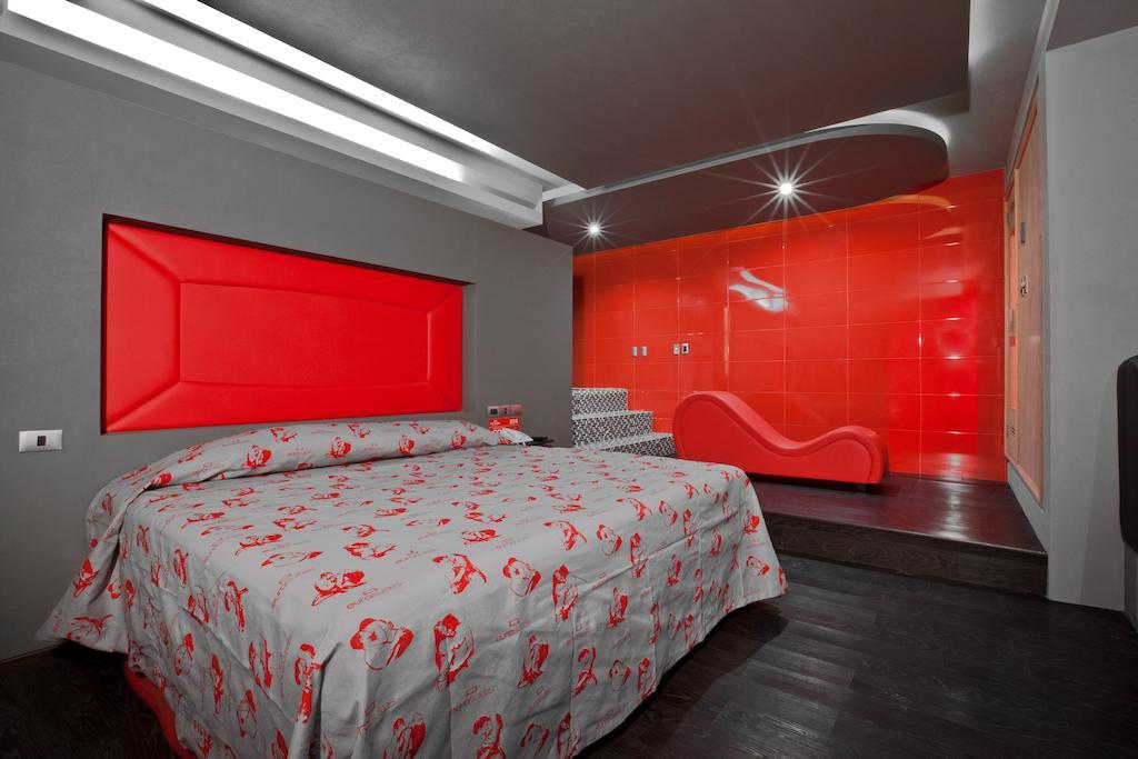 Eurosuites Oceania - Adults Only メキシコシティ 部屋 写真
